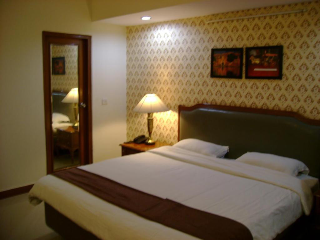 Angel Residency Hotel Greater Noida Luaran gambar