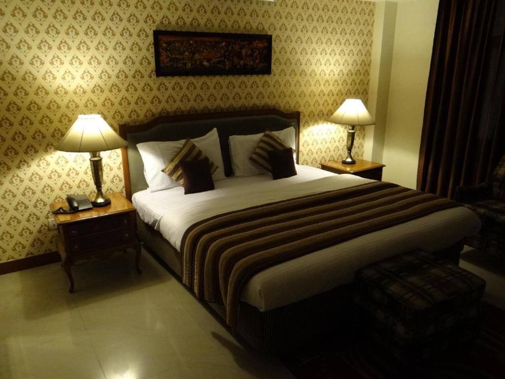 Angel Residency Hotel Greater Noida Luaran gambar