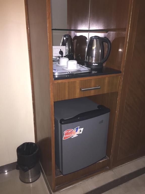 Angel Residency Hotel Greater Noida Luaran gambar