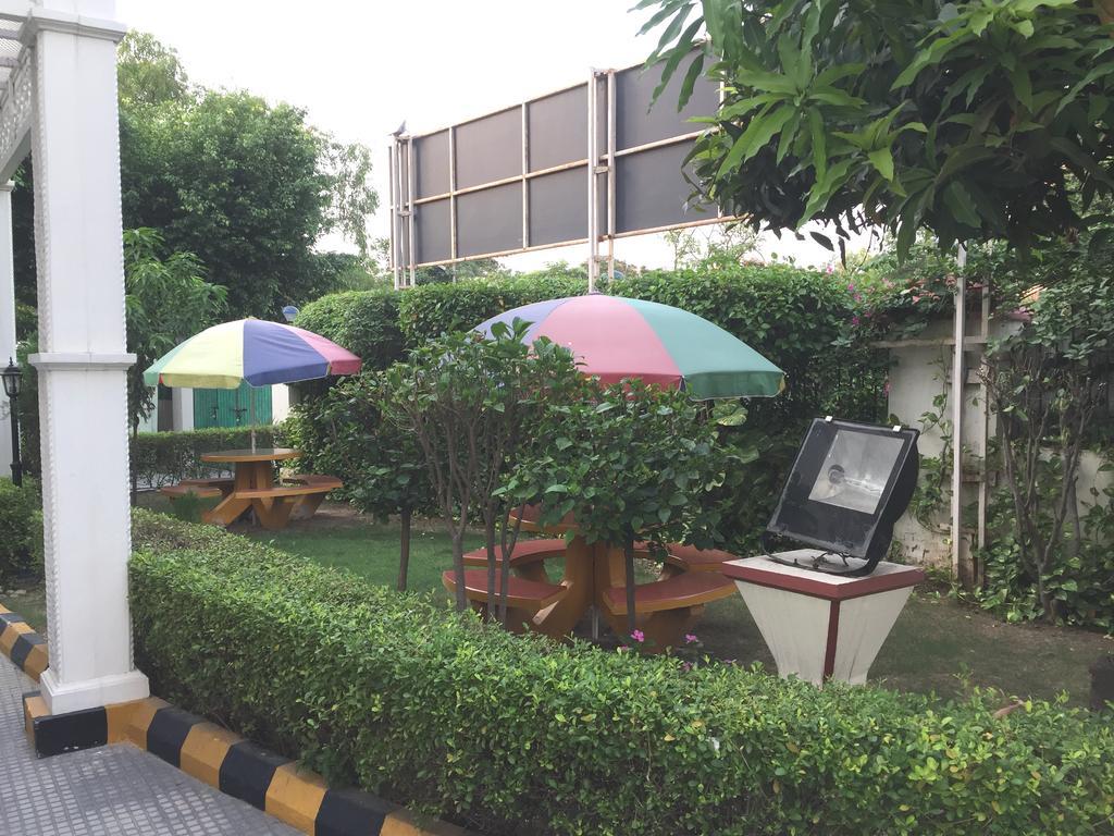 Angel Residency Hotel Greater Noida Luaran gambar
